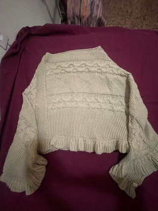 Poncho tejido beige
