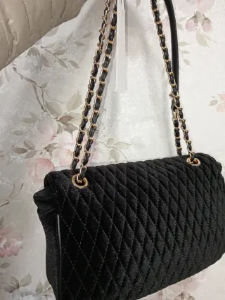 Borsa Cafènoir nera con dettagli oro