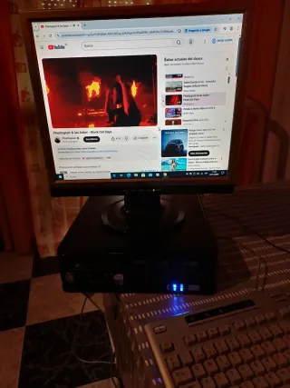 PC Sobremesa Dell Beige/Negro