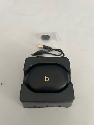 Auriculares Beats Studio Buds