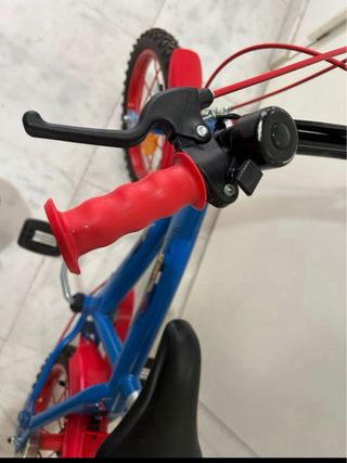 Bicicleta infantil Spiderman 4-6 años