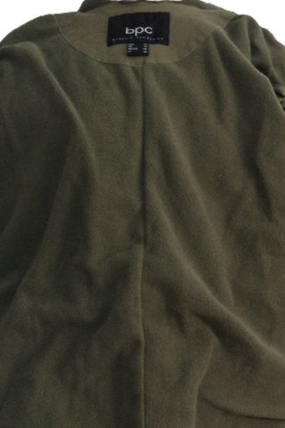 Abrigo Parka caquí con forro calentito