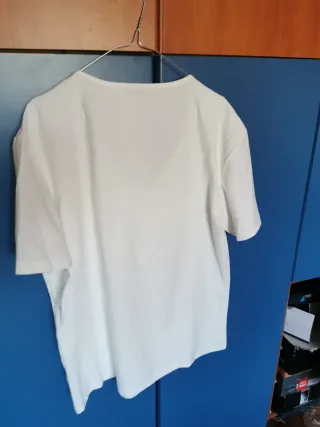 Maglietta maniche corte scollo a V