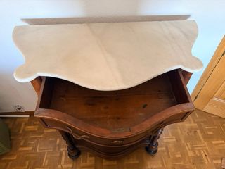 Aparador antiguo estilo Luis Felipe