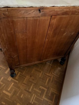 Aparador antiguo estilo Luis Felipe