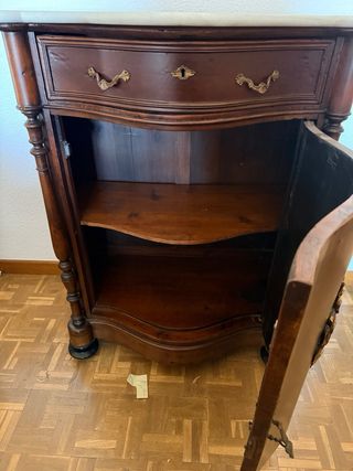 Aparador antiguo estilo Luis Felipe