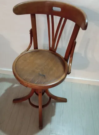 Sedia girevole antica stile Thonet 1930