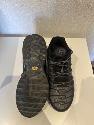 Nike TN Air Max Zapatillas Negras/Grises