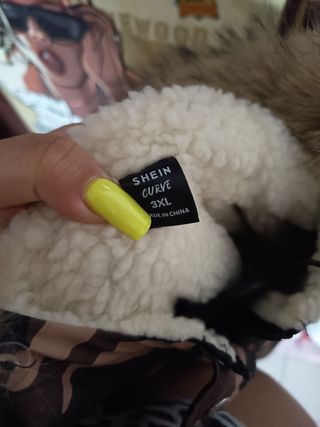 Chaqueta militar camuflaje