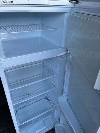 Nevera Indesit Blanca