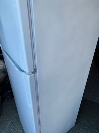 Nevera Indesit Blanca