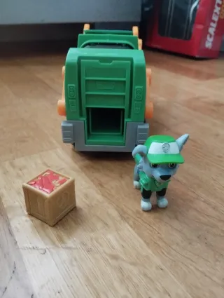 Camión Rocky Patrulla Canina