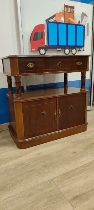 Mueble TV madera marrón