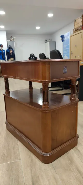 Mueble TV madera marrón