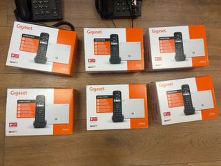 Centralita y teléfonos Panasonic y Gigaset