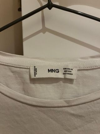 Camiseta mujer Mango básica blanca talla XS
