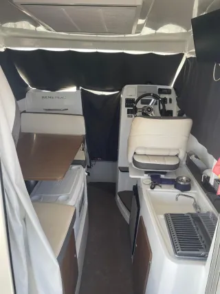 Barco Antares 8 fueraborda