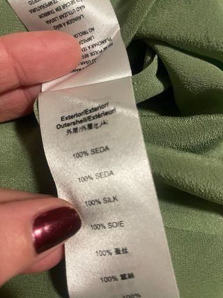 Blusa de seda verde clarito