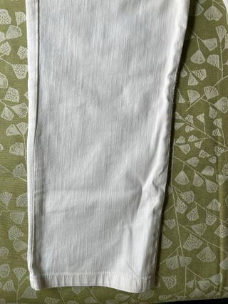 Pantalón vaquero blanco Punt Roma