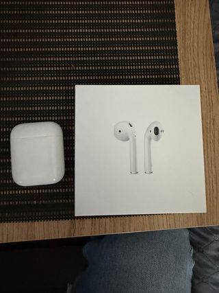 iPhone 14 + Funda y Airpods 1 de REGALO !