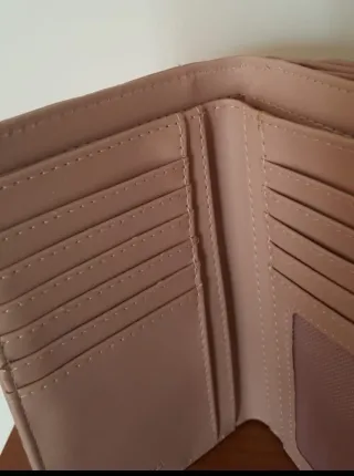 Portafoglio Carpisa rosa trapuntato