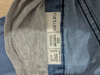 Pantalón vaquero premamá azul