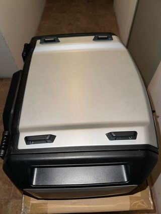 Baúl BMW R1300GS/ADV NEGOCIABLE leer descripción