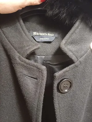 Cappotto donna nero con pelliccia