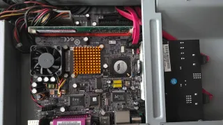 Placa Base Mini ITX + Rack + Ram + Fuente alimenta