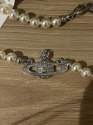 Collar Vivienne Westwood Perlas Orb silver