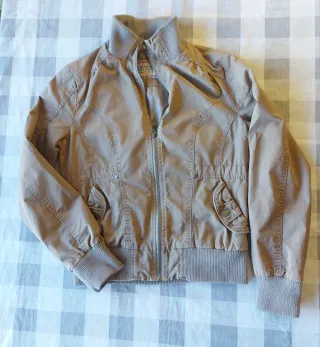 Cazadora beige mujer Talla S