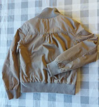 Cazadora beige mujer Talla S