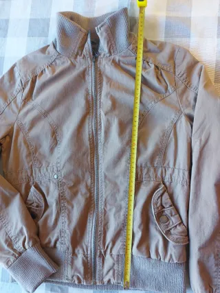 Cazadora beige mujer Talla S