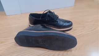 Zapatos negros de vestir