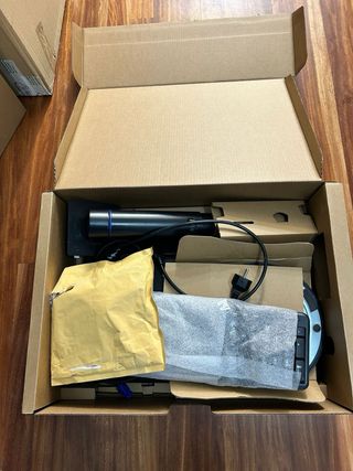 Monitor Philips + Teclado + Ratón Negro