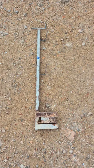 Sargento de seguridad metálico