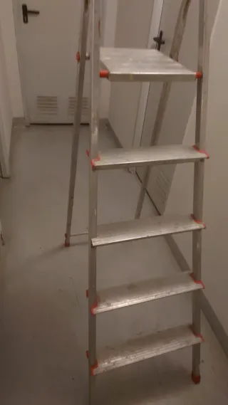 Escalera de aluminio