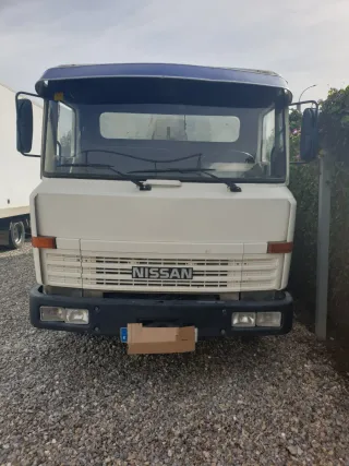 Nissan l80 multilif 8000kg