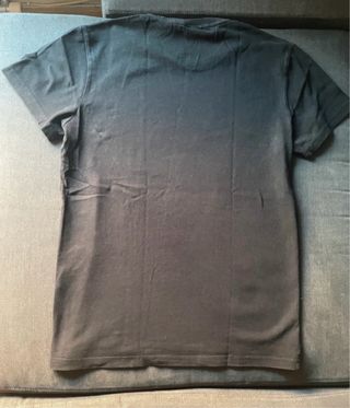 Camiseta Superdry negra y gris – Talla M