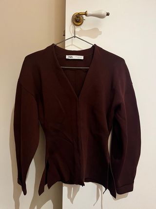 Conjunto Zara Chaqueta y Falda Morado talla XS