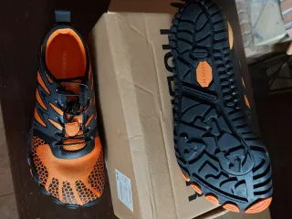 Zapatillas Hobibear Naranja y Negro