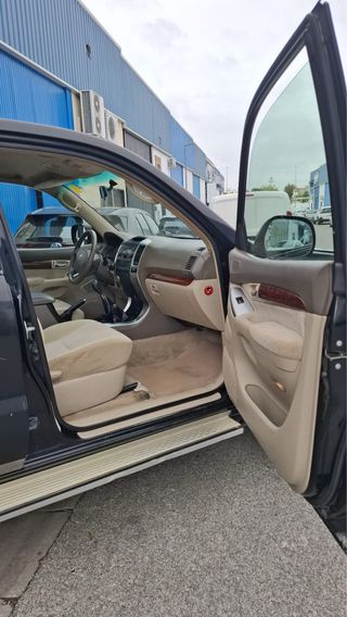 Toyota Land Cruiser 150 2007