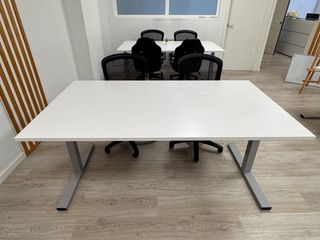 Mesa de trabajo elevable