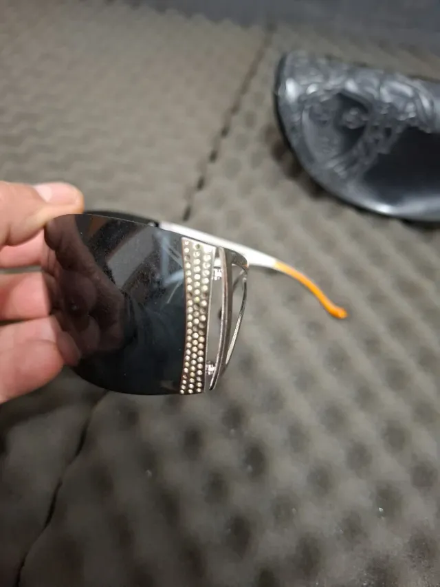 Gafas Versace Negras y Plateadas