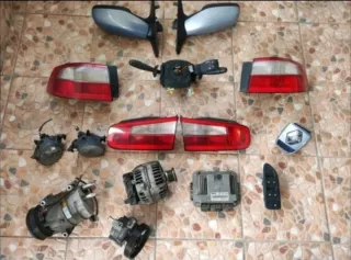 Despiece Renault Laguna 2 1.9 dci