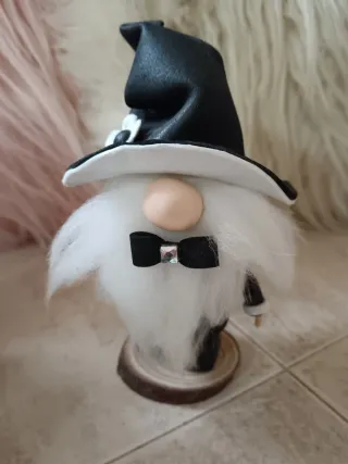 Coppia di Gnomi Decorativi