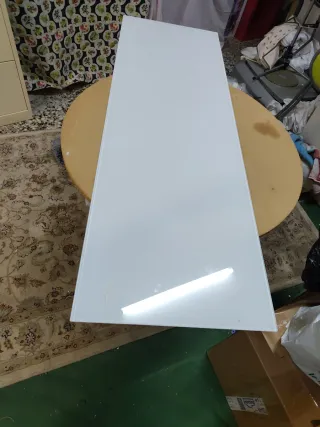 Cristal blanco,medidas 120 de largo por40 de alto