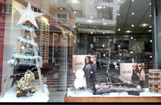 Se traspasa  o comparte  local  amplio 200m2