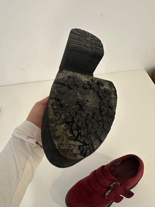 Zapatos plataforma vino tinto con hebillas