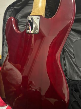 Bajo Harley Benton 4 cuerdas Precision Bass,